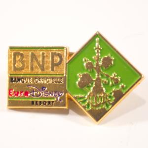 Pin's Euro Disney Resort - BNP Banque Officielle (01)
